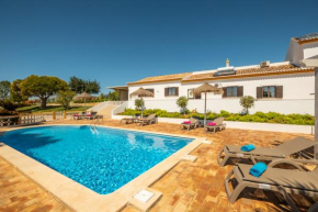 Casa Katarina - Private Villa - Heated pool - Free Wifi - Air Con